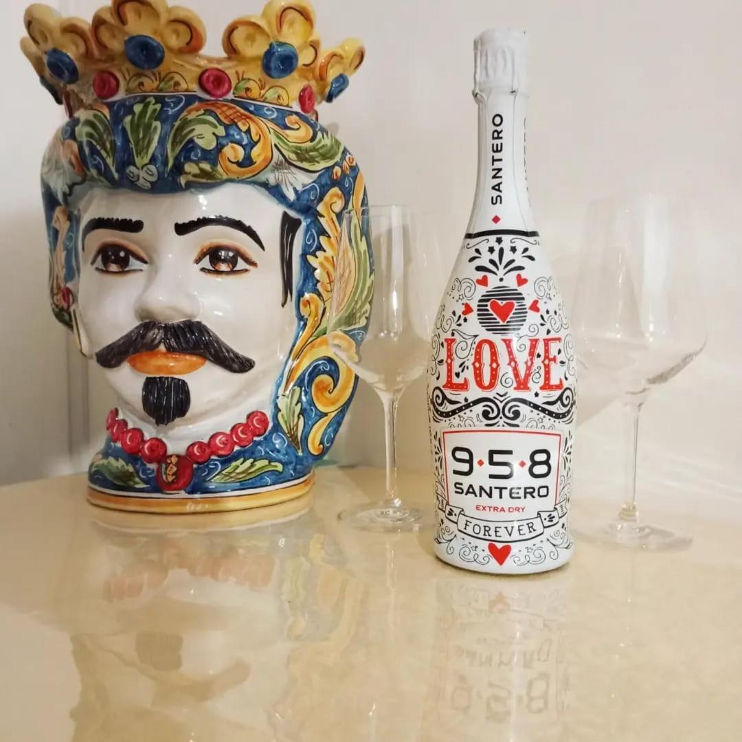 B&B Fragranza Di Sicilia 지아르디니낙소스 외부 사진