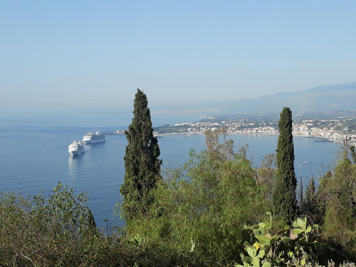 B&B Fragranza Di Sicilia 지아르디니낙소스 외부 사진