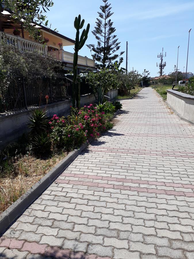 B&B Fragranza Di Sicilia 지아르디니낙소스 외부 사진